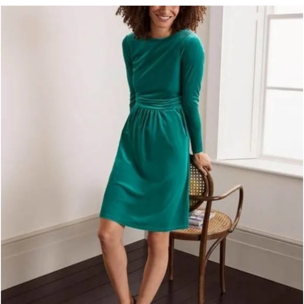New BODEN Green Abigail Velvet Dress Sz 8P. BB